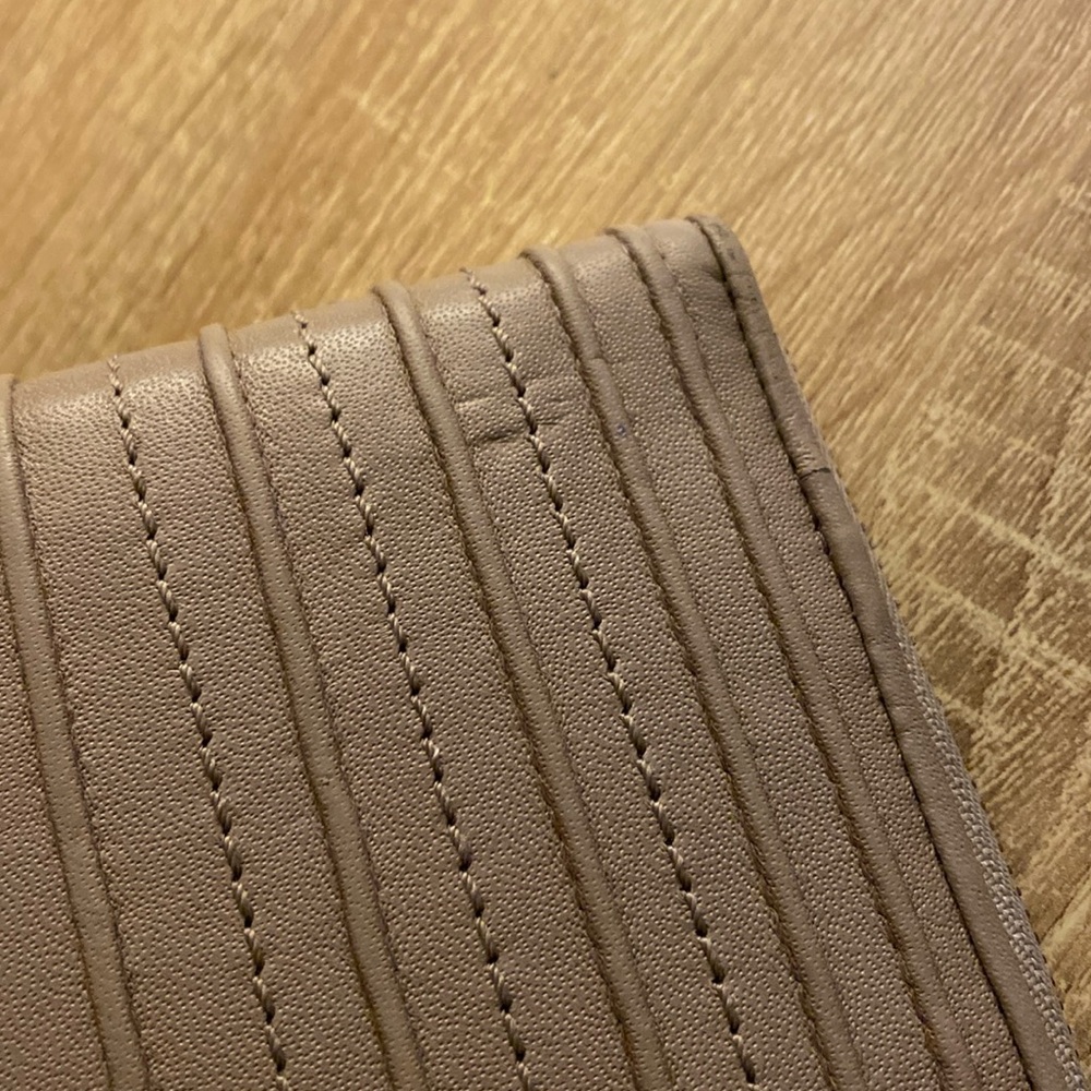 none - Picture 5 of 16